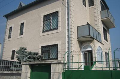 В Одессе к "концу света" продают VIP-дом олигарха с 200-метровым подземельем