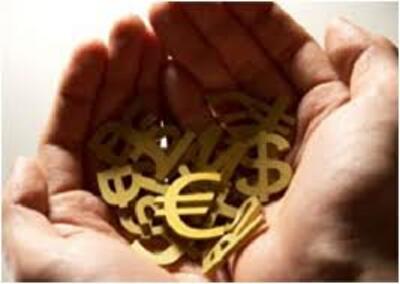 Под "Мовний шумок" власть устроила раздачу ресурсов олигархам