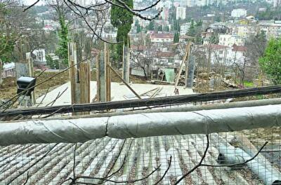 Скандальная стройка в Крыму: дом Чехова уже трещит по швам
