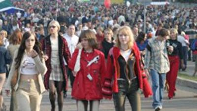 Украинская молодежь не протестует, а старается эмигрировать