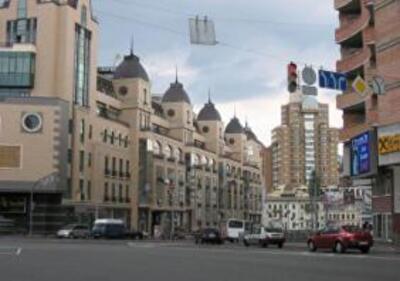 Киевский чиновник незаконно приватизировал жилой дом в центре столицы