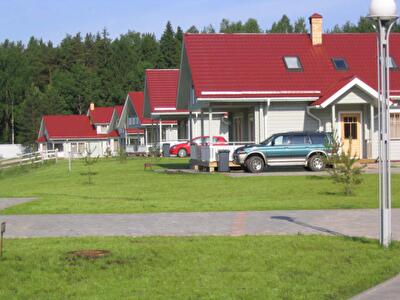 В коттеджных городках Киева цены резко снизились