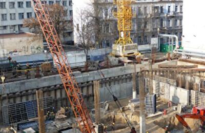 Когда скандальные стройки в центре могут остановить