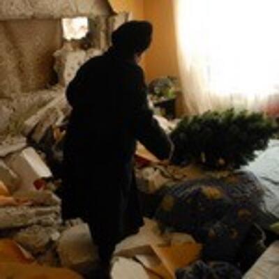 Жители взорванного дома на Рогозовской: «Мародеры поскручивали сантехнику и розетки»