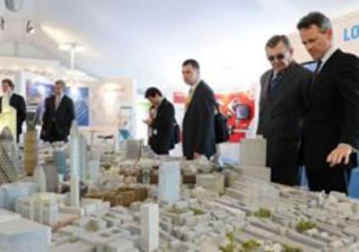 г. Канны, 8-11 марта. MIPIM 2011. Стенды участников выставки