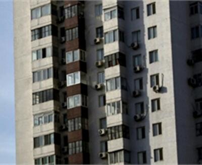 ЖЭКИ и ОСМД: Кто круче будет рулить столичной "коммуналкой"?