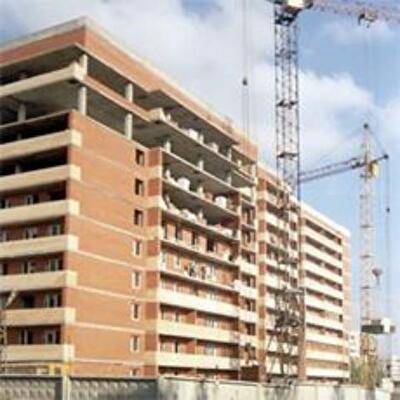 Около 80% застройщиков жилья до сих пор не возобновили строительство 