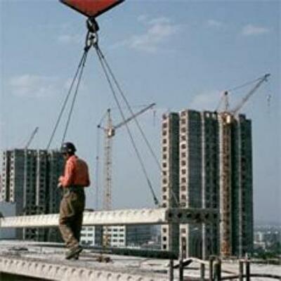 Необходимо ввести систему штрафов за задержку в строительстве объектов