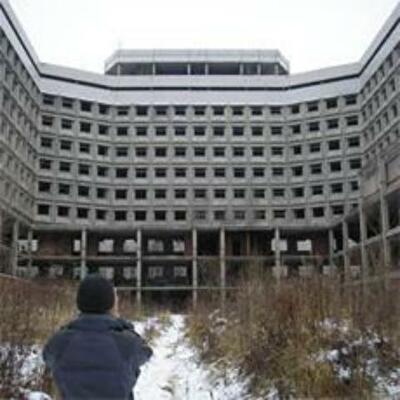 Минрегионстрой надеется на завершение в 2010 г. строительства отобранных 70 жилых недостроев