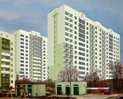 У жилого дома по пр.у 50-летия ВЛКСМ, 61 готов фундамент