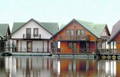Преимущества и недостатки «водоплавающих» домов
