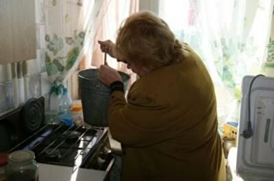 У киевлян будет вода из крана по часам
