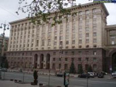 Киевлянам раздадут по 10 соток земли