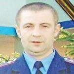 Милиционера убили за две мобилки