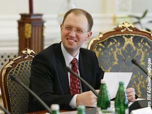 Арсений: спасти страну от Юлии и Викторов 