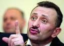Заметая следы, Зварич стал неадекватным 
