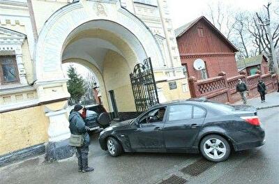 Кладбища и медицина стали бесплатными 