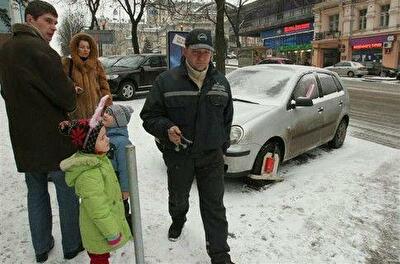 Эвакуаторы могут вернуться на улицы Киева 