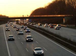 Украинские автобаны: ударят по бездорожью или кошельку? 