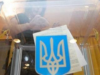 Кандидаты в Президенты используют черный пиар, запугивают и подкупают избирателей