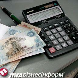 Средняя зарплата в Украине снизилась на 14 грн.