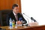 Янукович прогнозирует, что власть держащих люди вынесут с креслами из их кабинетов