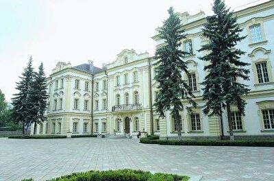 Кловский дворец откроют в октябре