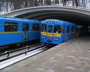 В метро будут пускать дополнительные поезда 