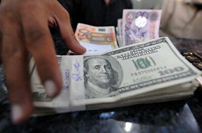 Украинцы держат в заначках более 40 миллиардов долларов