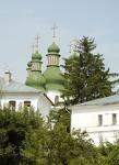 Монахи не поделили с киевлянами недвижимость 