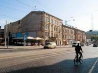 Львовский горсовет объявил торги по продаже коммунального имущества