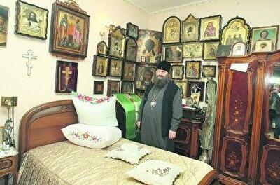 Патриарха Кирилла ждет колокольный звон и заливная рыбка