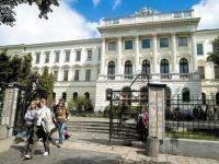 В галицком репертуаре: львовские вузы продолжают повышать цены на обучение