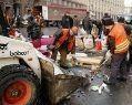 Под ногами киевлян валяются миллионы гривен 