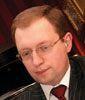 Яценюк: трудности только начались, их последствия проявятся позже