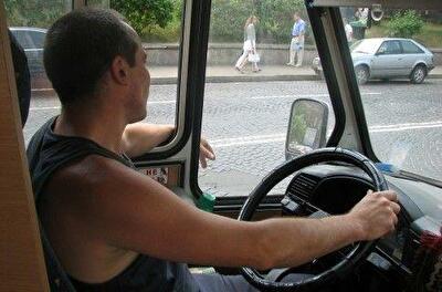 Столичная власть грозится наказать частных перевозчиков