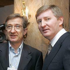 Уряд матеріально підтримав мільярдерів