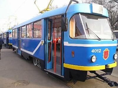 Львов парализован: городской транспорт сошел с маршрутов 