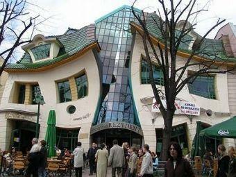 Горбатый дом - самое удивительное здание в мире