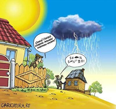 Майские дожди загоняют украинцев на крыши 
