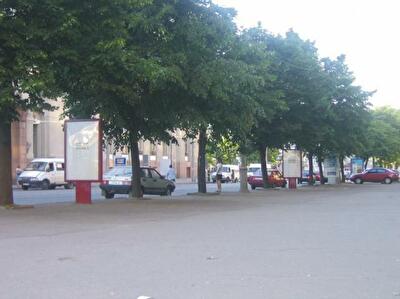 Киев ограничил движение по улице Славянской до 20 мая 2007