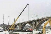 На строительстве мостов через Днепр в Запорожье значительно снижен объем выполняемых работ 