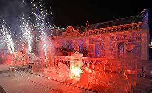 В Санкт-Петербурге состоялось торжественное открытие Ледяного дворца.