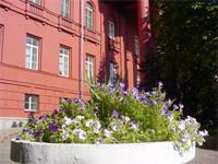 Градсовет разрешил КНУ им. Шевченко и "Т.М.М." построить жилкомплекс на улице Ломоносова в Голосеевском районе