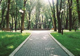Киев не нашел инвестора на строительство торгово-развлекательных объектов в парке "Победа"