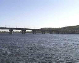 Проектирование двух мостов через Днепр под угрозой срыва