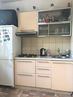Киев, Героев Днепра ул., 25
