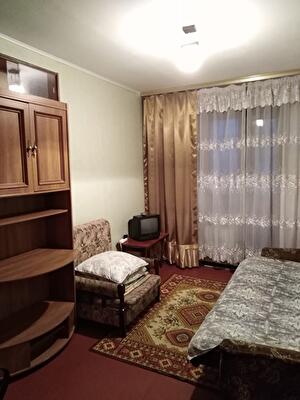 Миколи Закревського вул., 77