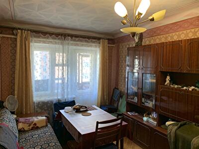 Оболонская ул., 38