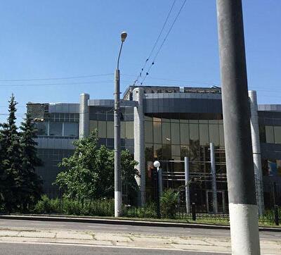 Луганск, Продам Офисное Здание Ул. Оборонная 395000$